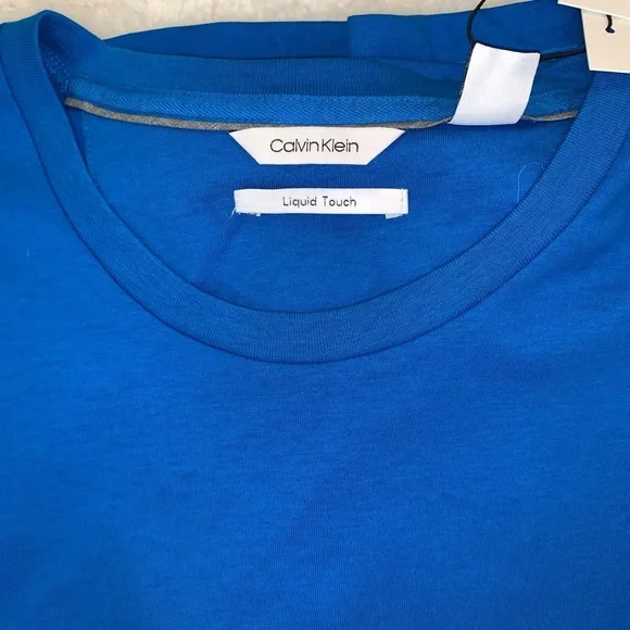 Calvin Klein Men’s Liquid Touch Soft T-Shirt - Picture 7 of 7